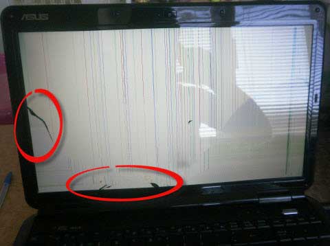 Как понять что сломался. Дефекты матрицы ноутбука. Поврежденная матрица на ноутбуке. Повреждение матрицы ноутбука. Повреждение матрицы монитора.